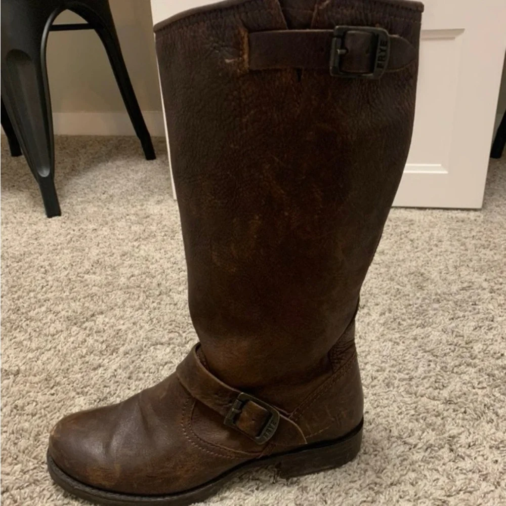 Frye Women's Brown Leather Boots - Picture 9 of 10